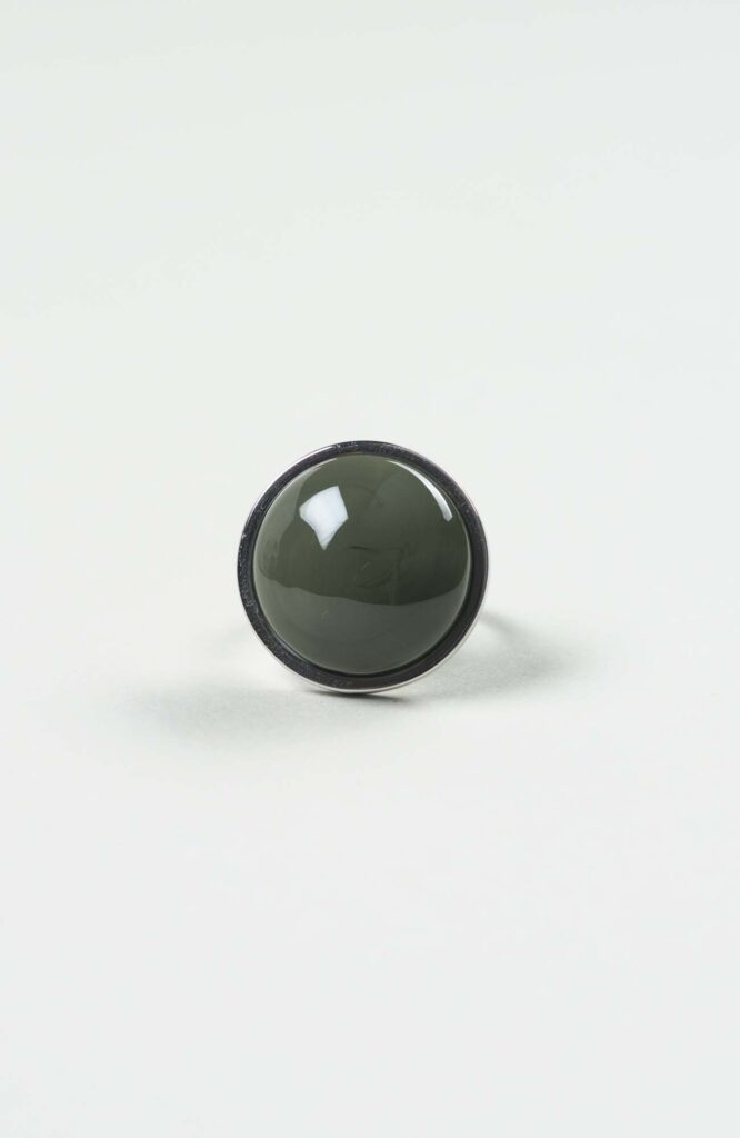 Bague moyen cabochon British Uni Argenté