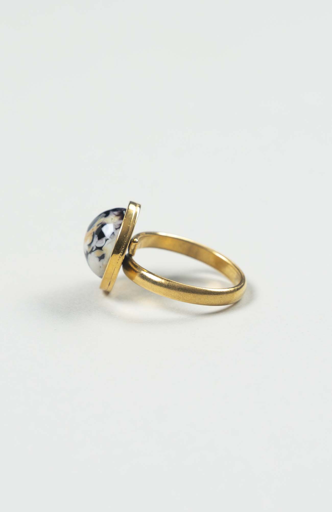Bague petit cabochon Intense Doré