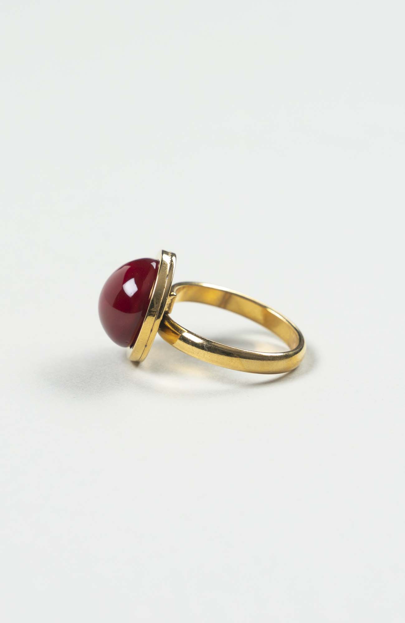 Bague petit cabochon Velours Uni Doré