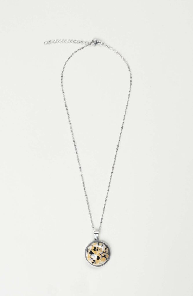 Collier grand cabochon Intense Argenté