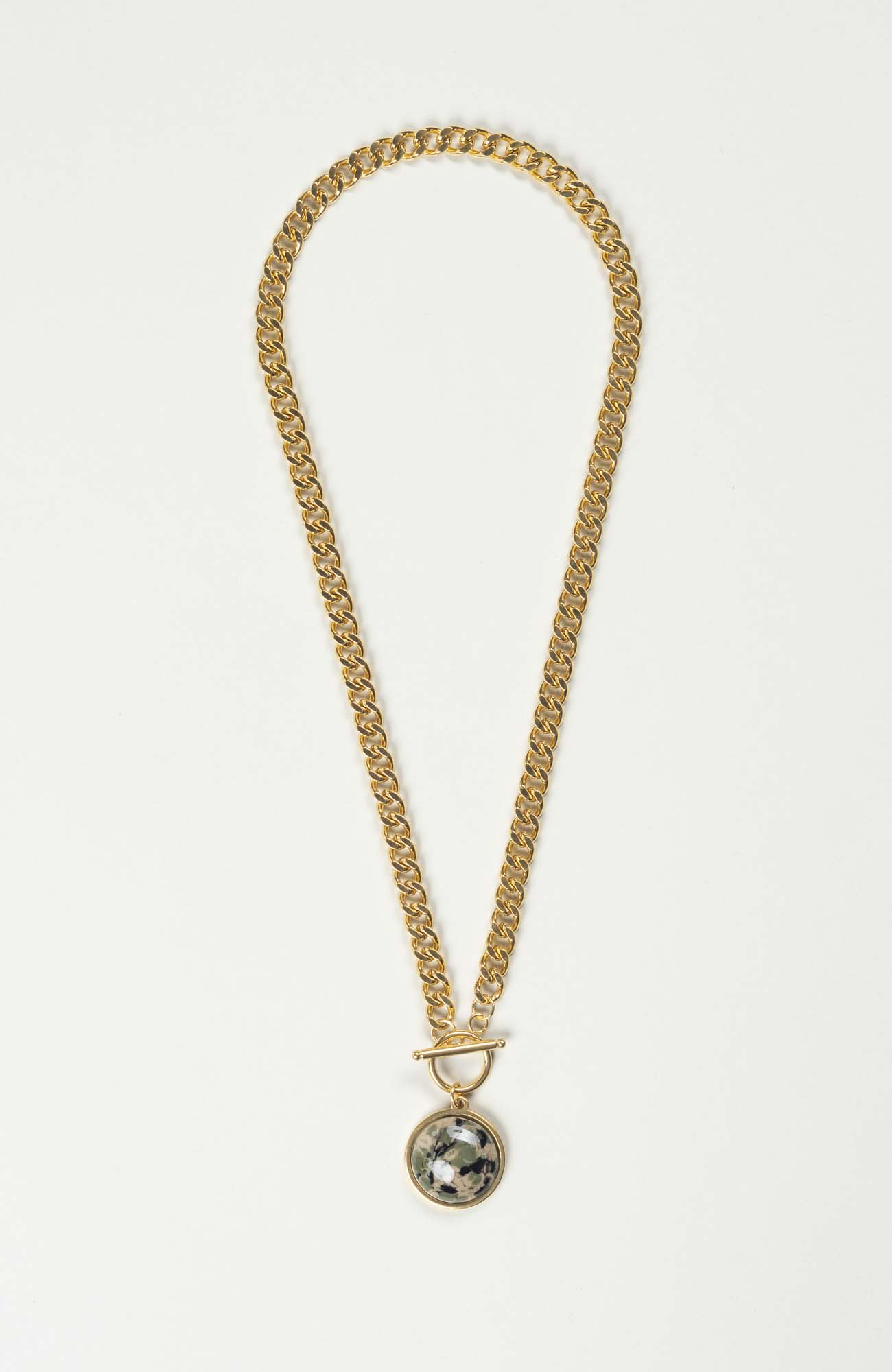 Collier cabochon British Doré